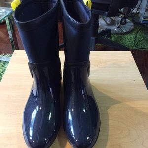 New Tommy Hilfiger boots